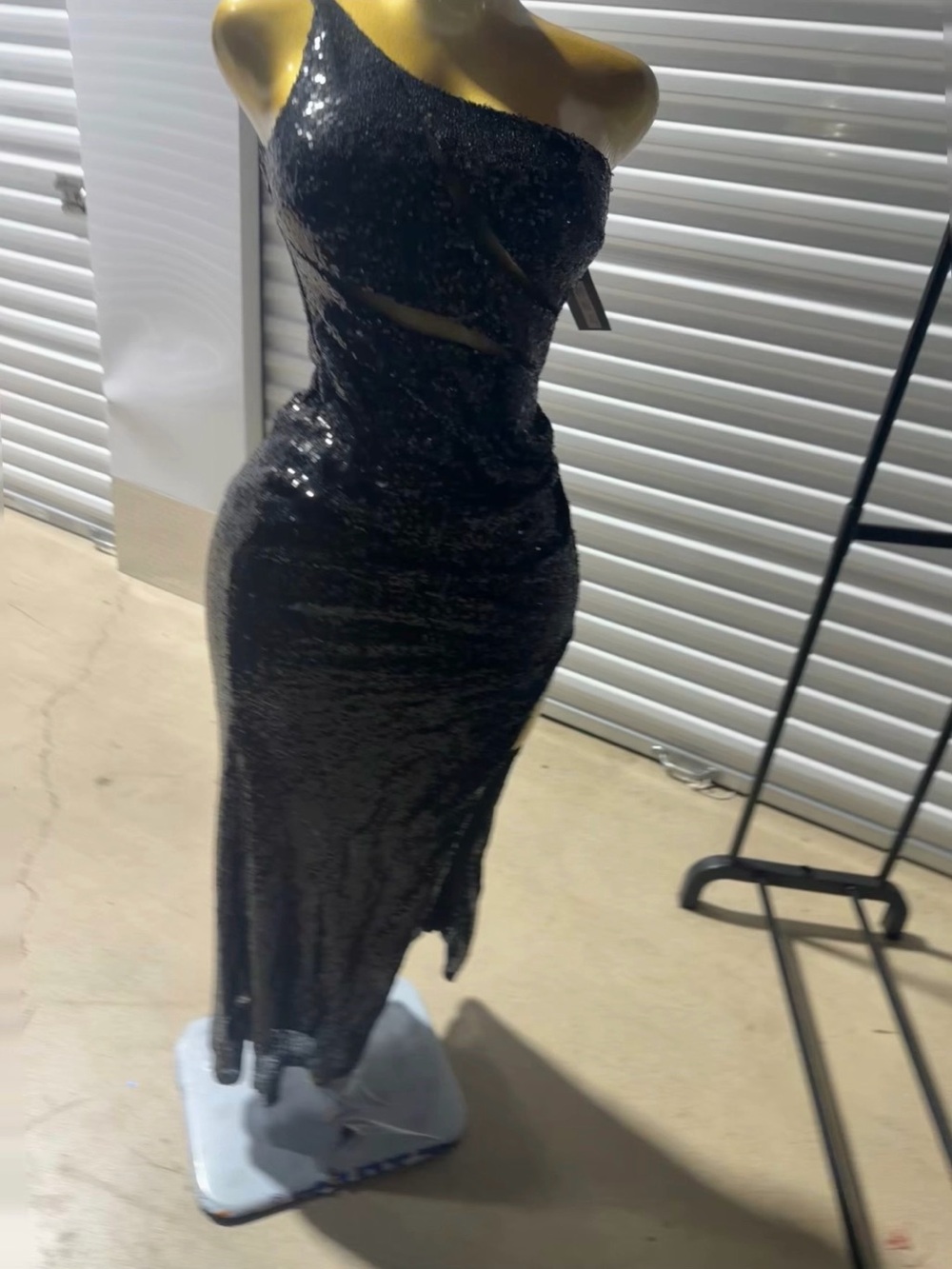 One-Shoulder Black Sequin Midi Dress